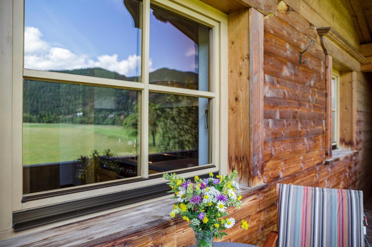 Landhaus Lindl - Ein Ruhiges Platzl Zum Wohlfuehlen Leutasch Exterior foto
