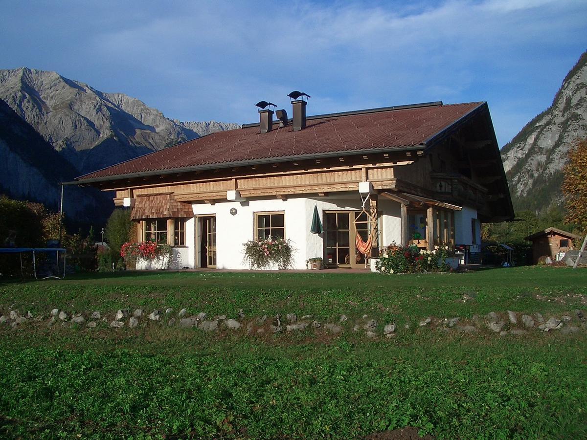 Landhaus Lindl - Ein Ruhiges Platzl Zum Wohlfuehlen Leutasch Exterior foto